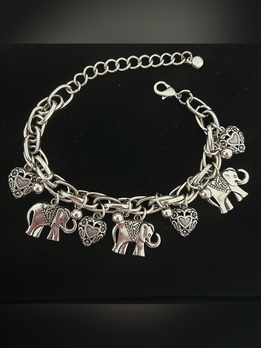 Silver Elephant & Heart Charm Bracelet / anklet - Women's Jewelry